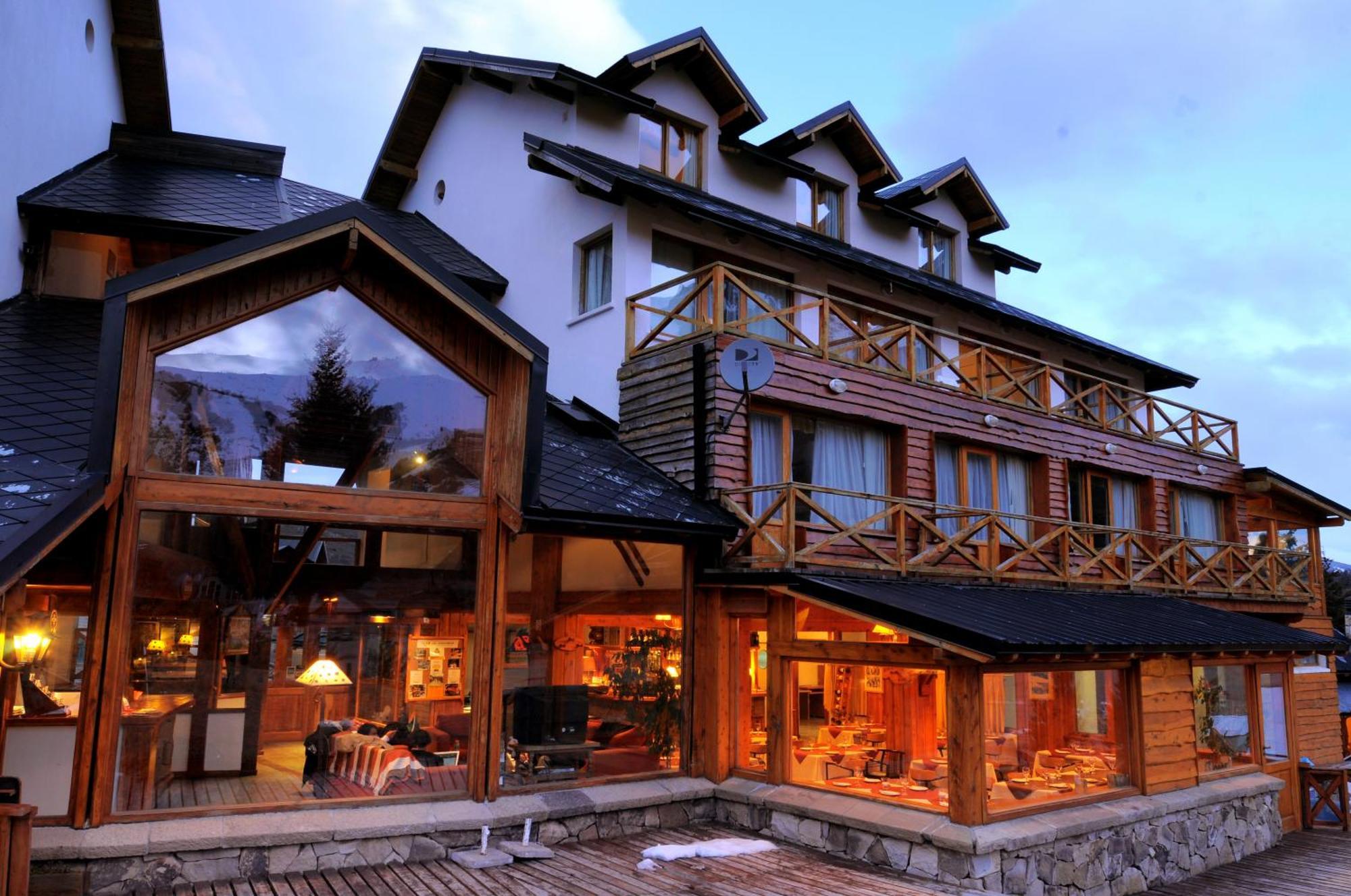 Hotel Punta Condor Cerro Catedral Buitenkant foto